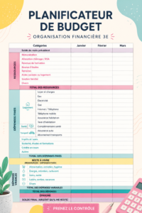 Femme utilisant Excel pour organiser son budget sur un ordinateur