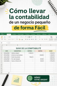 Une femme souriante travaillant sur la comptabilité de sa petite entreprise avec un ordinateur portable.