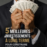 Femme réfléchissant à des options d'investissement pendant sa séance de travail.